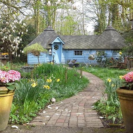 Pieni Talo Bed & Breakfast Bakhuizen Exterior photo
