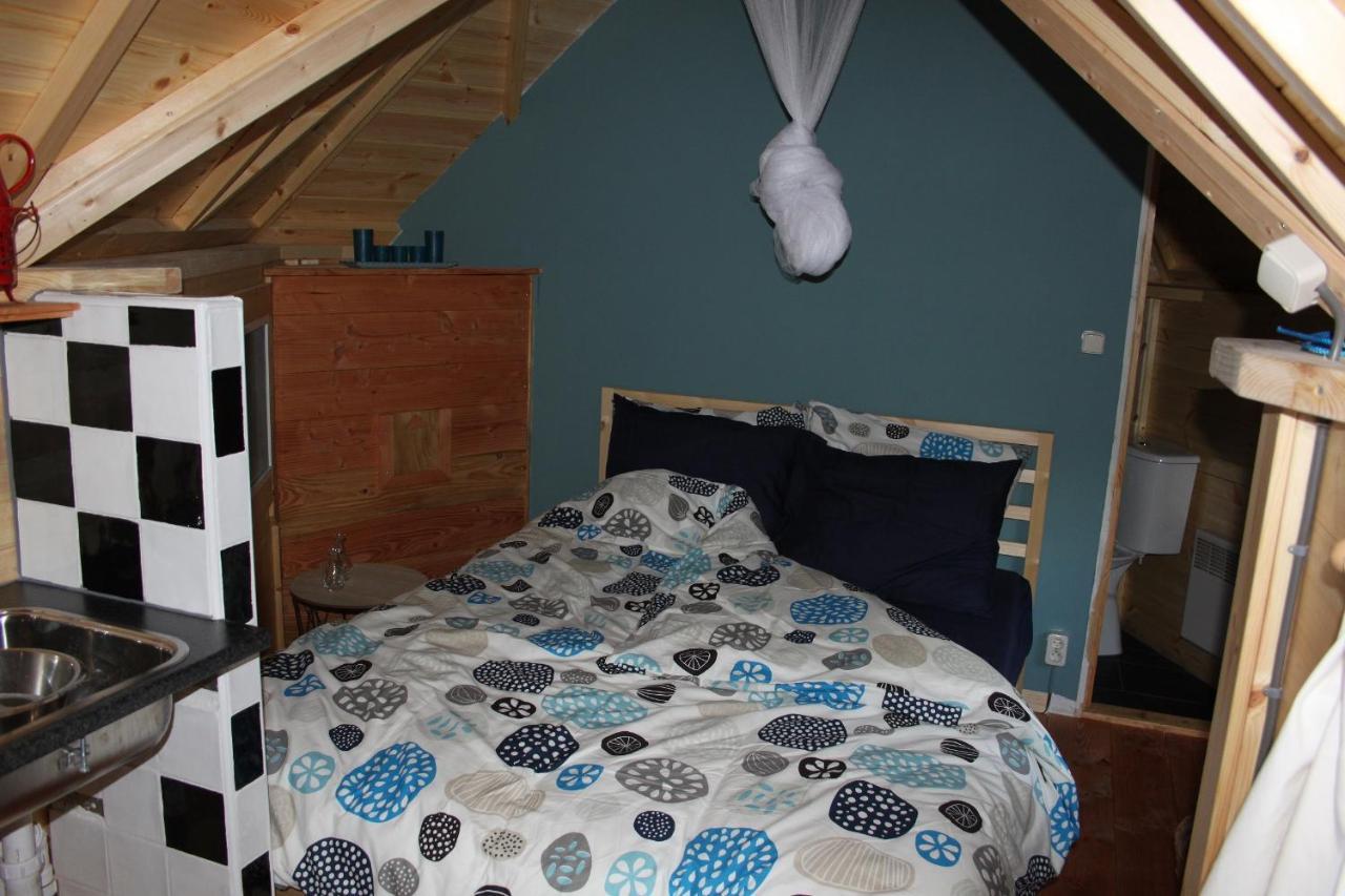Pieni Talo Bed & Breakfast Bakhuizen Exterior photo